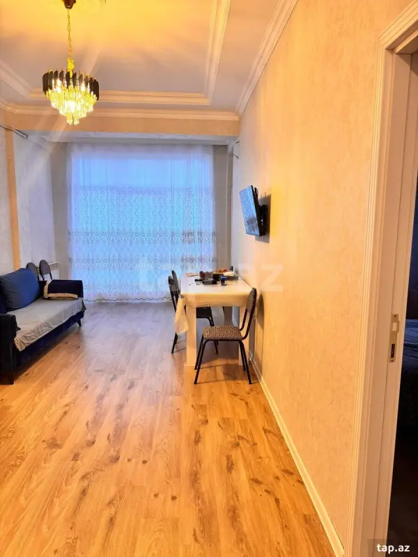 Kirayə verilir 2 otaqlı yeni tikili 62 m²
