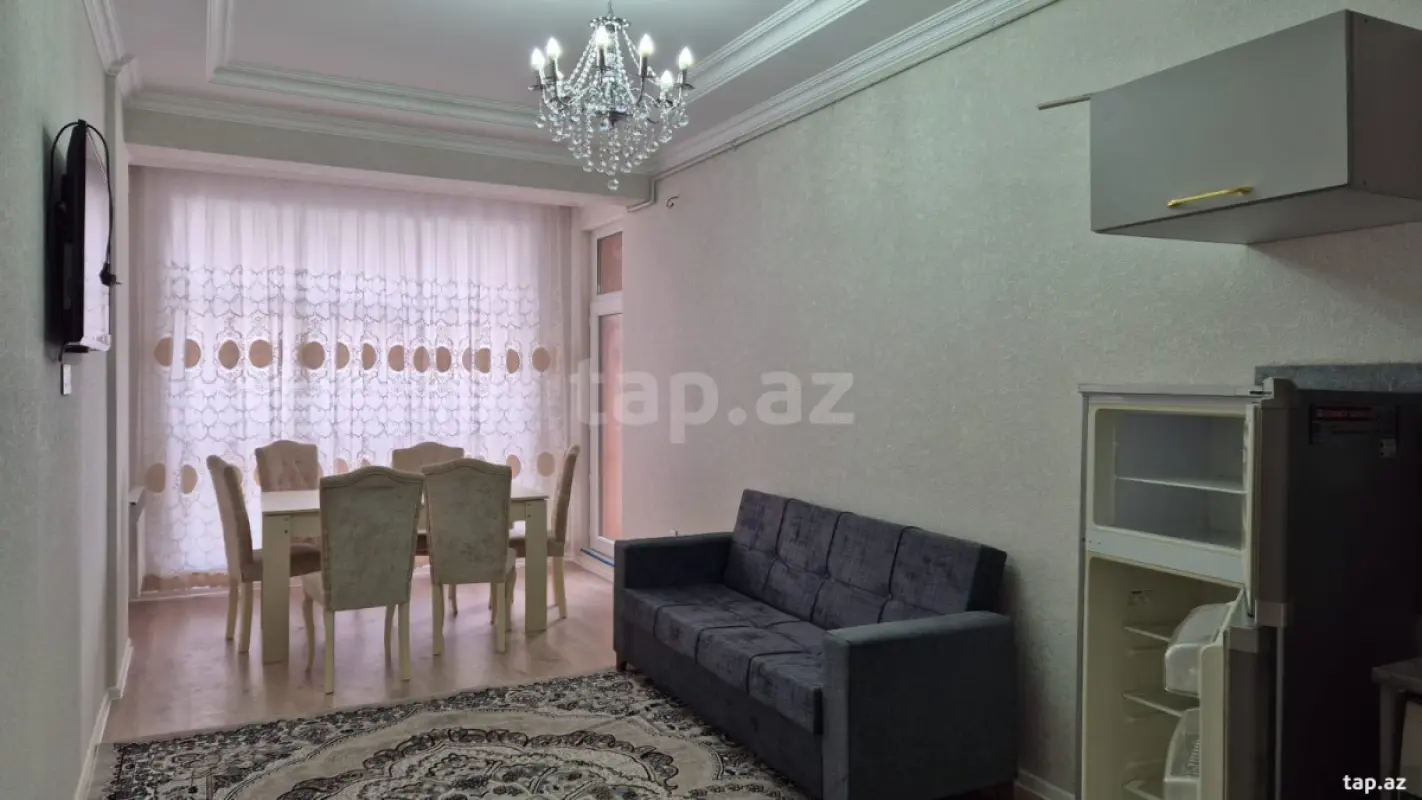 Kirayə verilir 2 otaqlı yeni tikili 74 m²