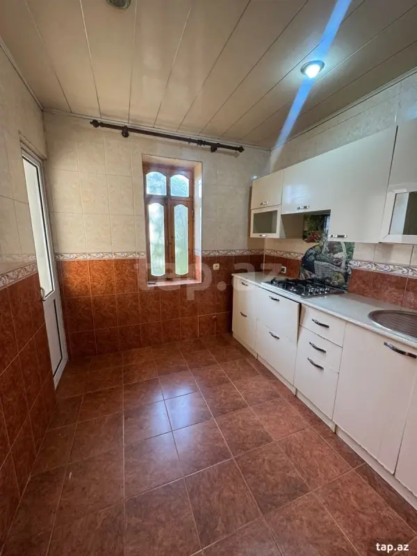 Kirayə verilir 3 otaqlı mənzil 70 m²