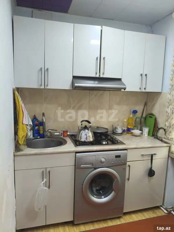Satılır 1 otaqlı mənzil 30 m²