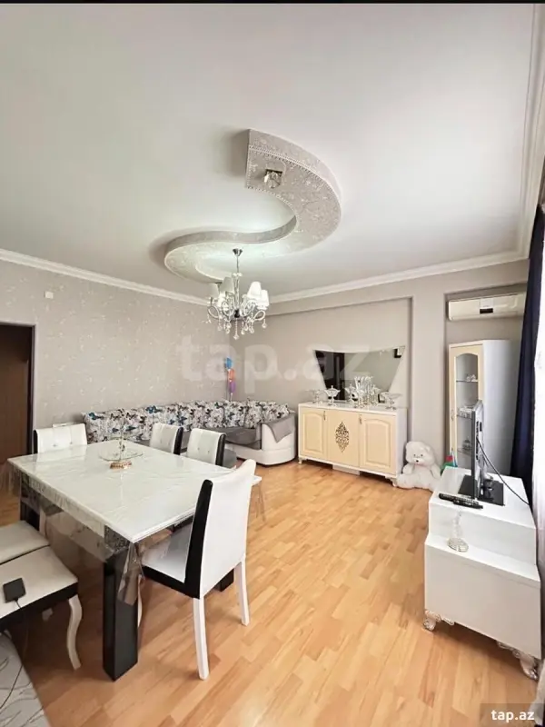 Satılır 3 otaqlı mənzil 74 m²