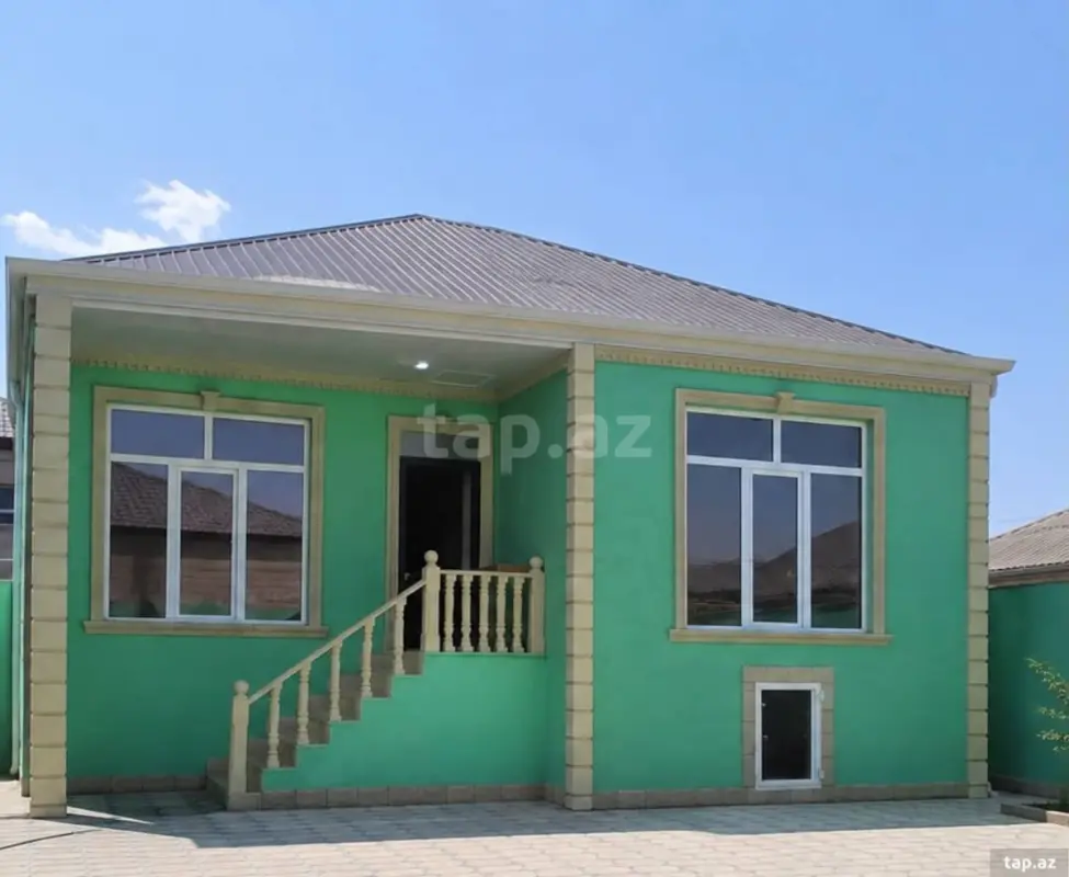Satılır 4 otaqlı həyət evi 110 m²