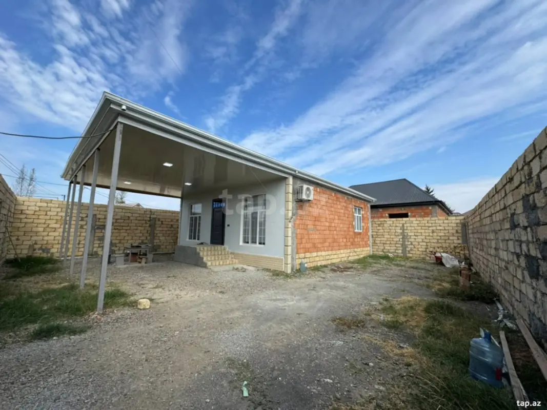 Satılır 3 otaqlı həyət evi 110 m²
