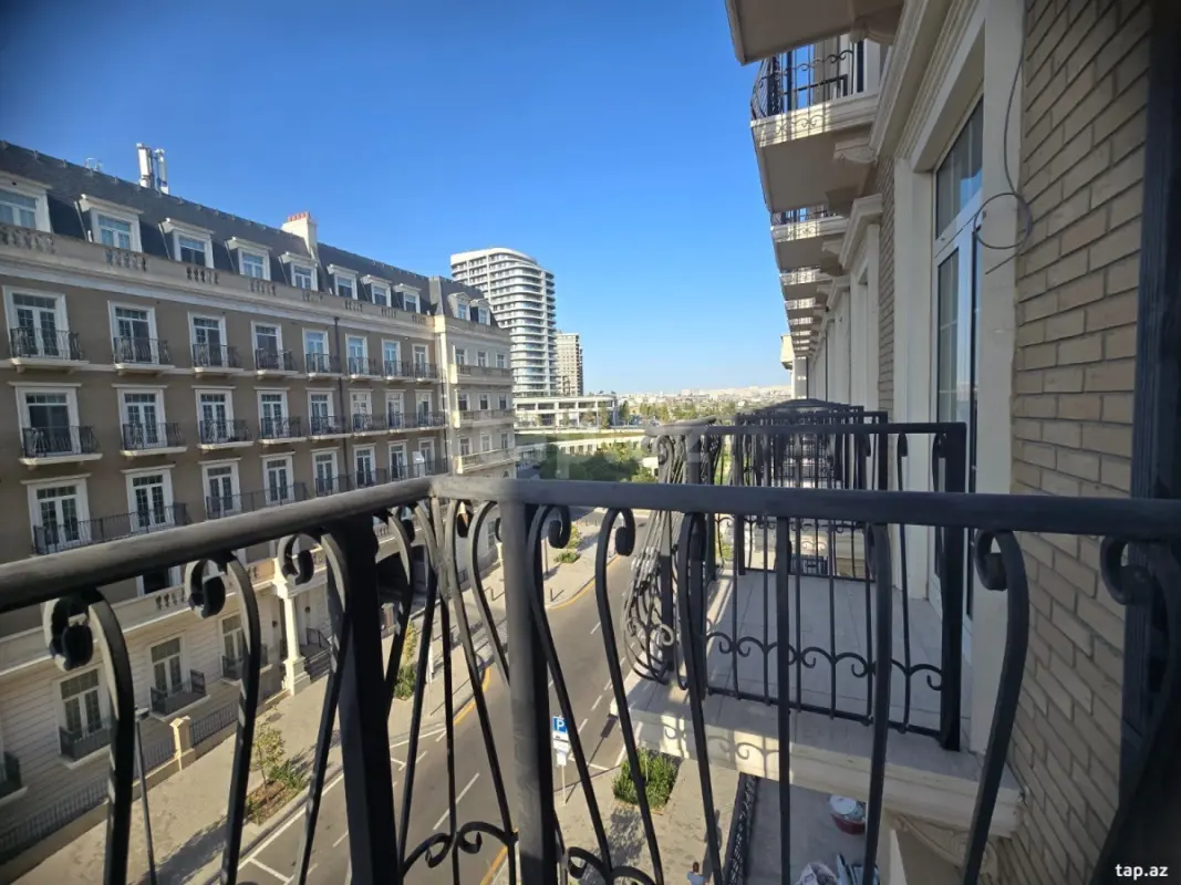 Kirayə verilir 3 otaqlı yeni tikili 100 m²
