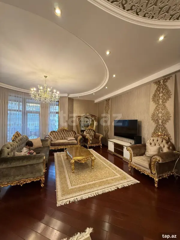 Satılır 4 otaqlı yeni tikili 217 m²