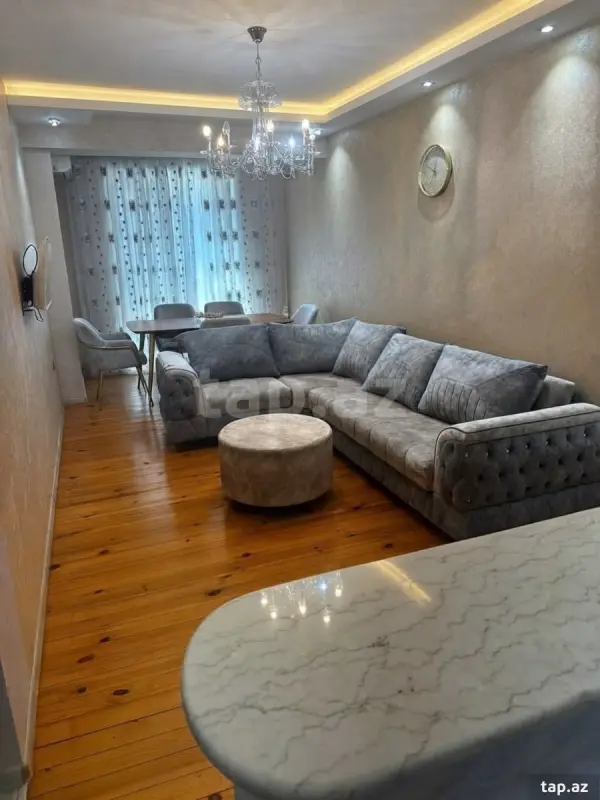 Kirayə verilir 2 otaqlı yeni tikili 55 m²