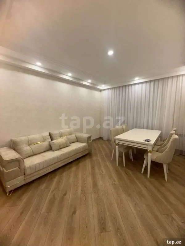 Kirayə verilir 2 otaqlı yeni tikili 80 m²