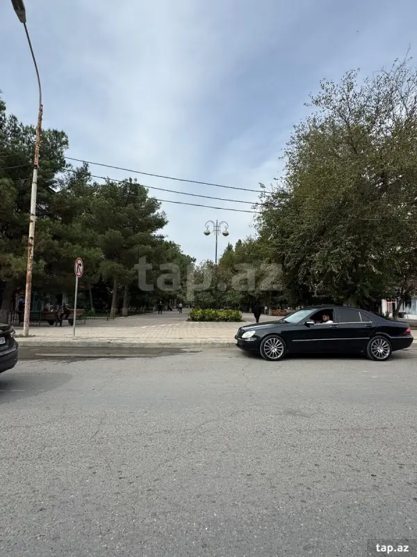 Satılır 4 otaqlı mənzil 85 m²