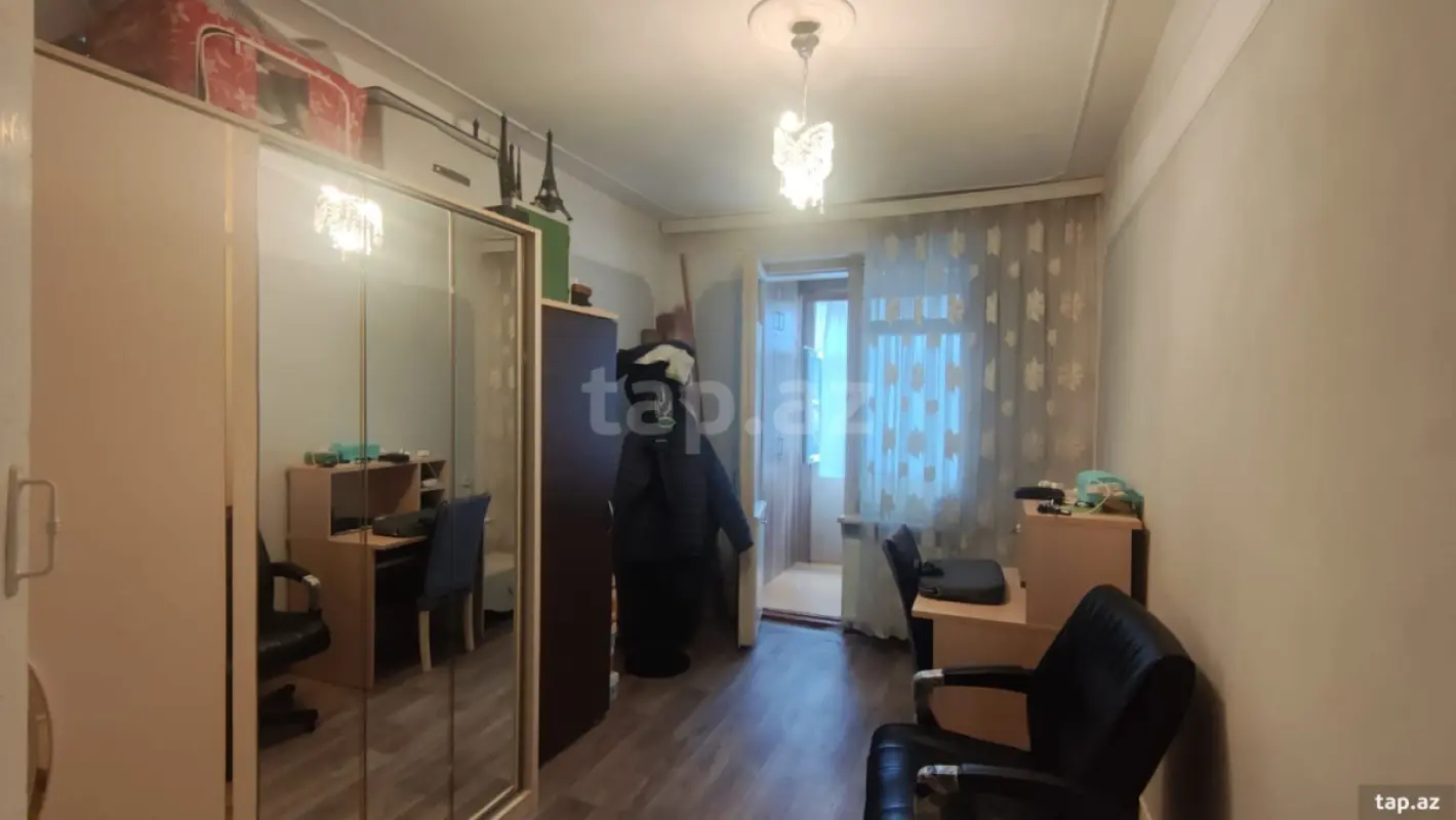 Satılır 3 otaqlı mənzil 72 m²