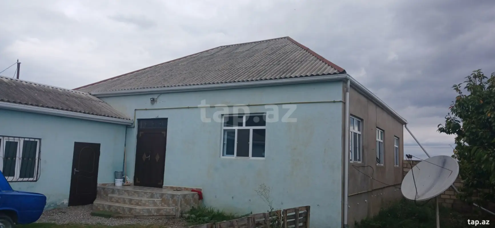 Satılır 4 otaqlı həyət evi 100 m²