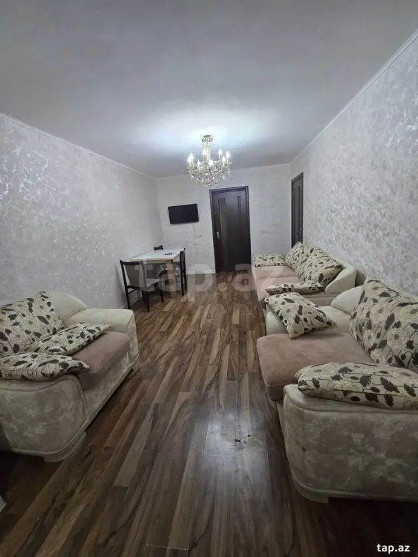 Kirayə verilir 4 otaqlı mənzil 75 m²