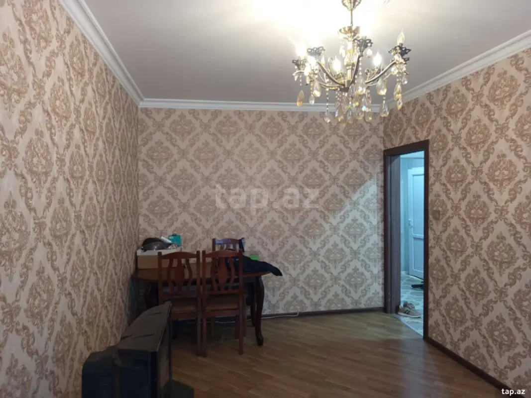 Satılır 2 otaqlı mənzil 49 m²