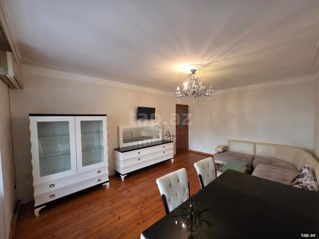 Kirayə verilir 2 otaqlı mənzil 80 m²