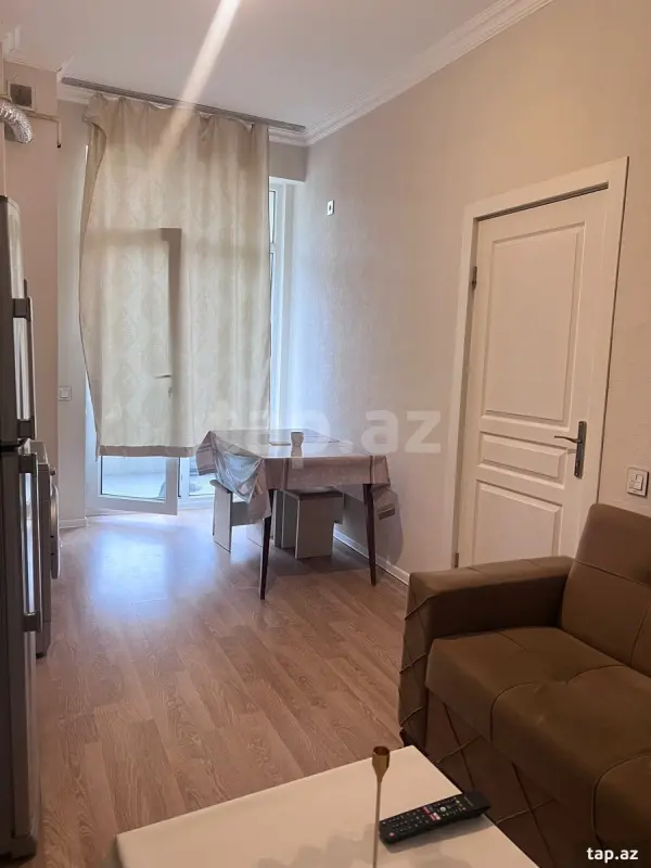 Kirayə verilir 2 otaqlı yeni tikili 50 m²
