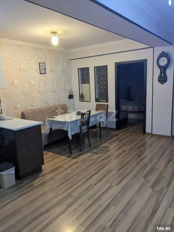 Satılır 3 otaqlı yeni tikili 80 m²