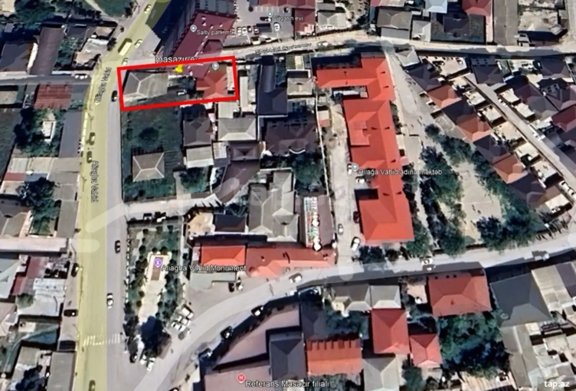 Satılır 9 otaqlı həyət evi 452 m²
