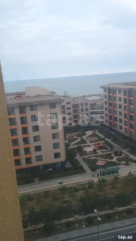 Kirayə verilir 3 otaqlı yeni tikili 90 m²