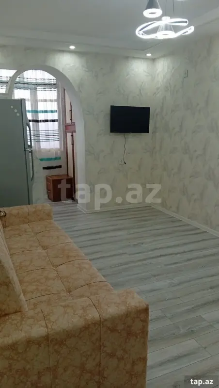Kirayə verilir 2 otaqlı mənzil 41 m²