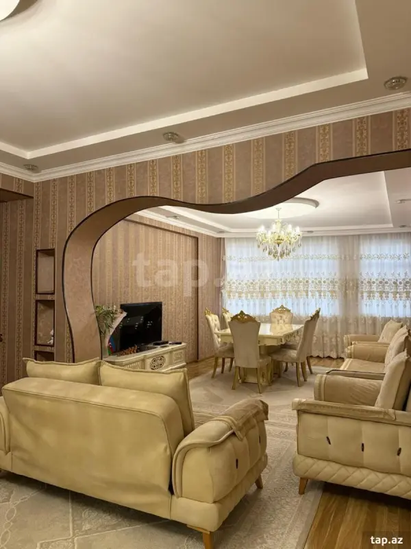 Kirayə verilir 3 otaqlı yeni tikili 125 m²
