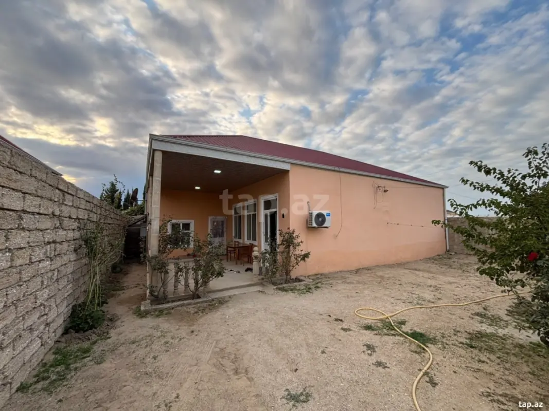 Satılır 3 otaqlı həyət evi 85 m²