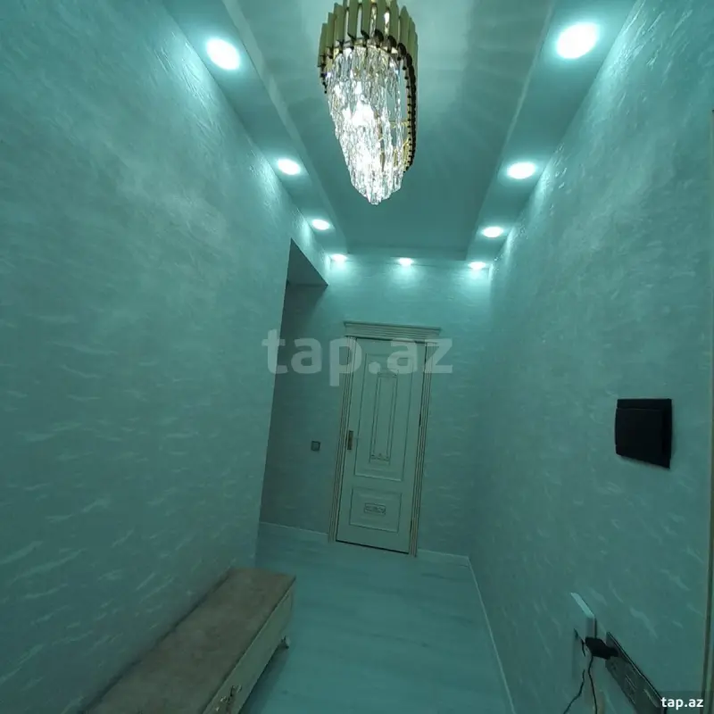 Kirayə verilir 2 otaqlı yeni tikili 65 m²