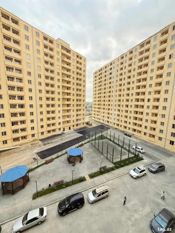 Satılır 2 otaqlı yeni tikili 63 m²