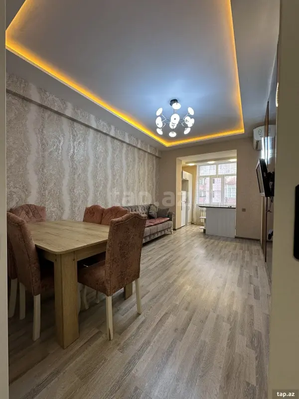Satılır 2 otaqlı yeni tikili 60 m²