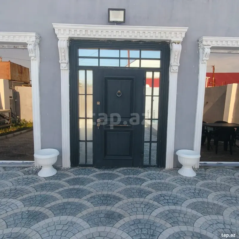 Satılır 5 otaqlı həyət evi 150 m²