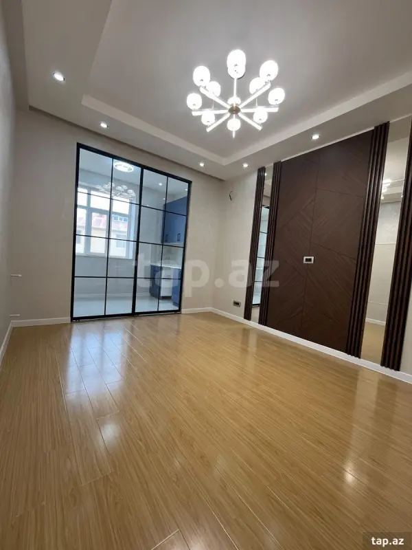 Satılır 3 otaqlı yeni tikili 74 m²
