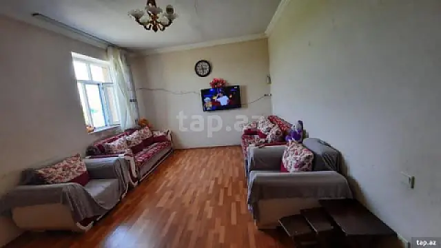Satılır 3 otaqlı həyət evi 110 m² — Şərur 3 otaq 110.00 m²