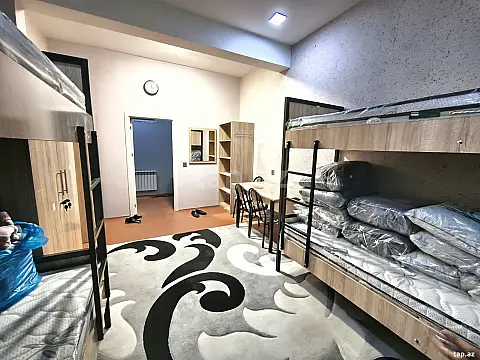 Kirayə verilir 5 otaqlı yeni tikili 220 m² — Bakı 5 otaq 220.00 m²