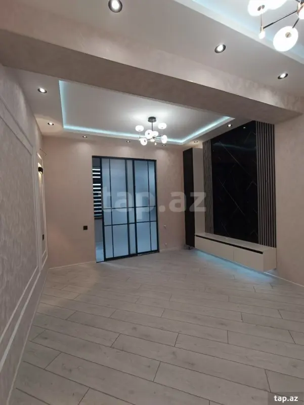 Satılır 2 otaqlı yeni tikili 65 m²
