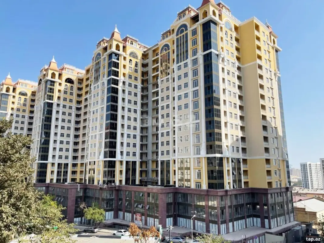 Satılır 3 otaqlı yeni tikili 122 m²