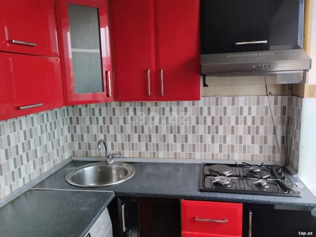 Kirayə verilir 2 otaqlı mənzil 48 m²