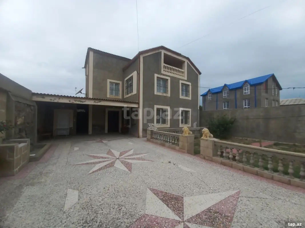 Kirayə verilir 2 otaqlı həyət evi 150 m²