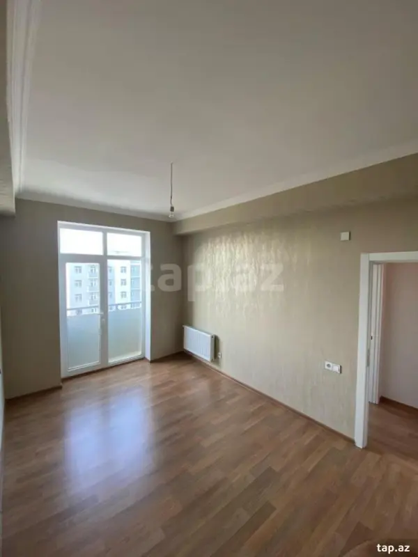 Satılır 3 otaqlı yeni tikili 77 m²