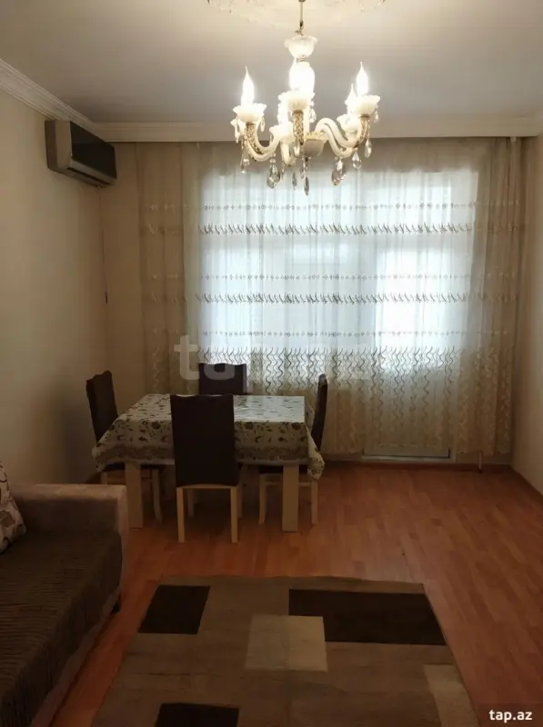 Kirayə verilir 2 otaqlı mənzil 50 m²