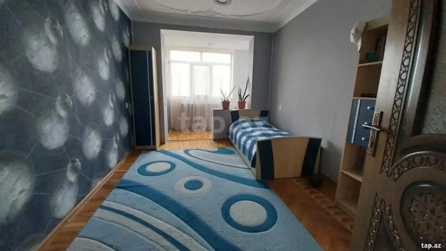 Satılır 4 otaqlı mənzil 90 m²