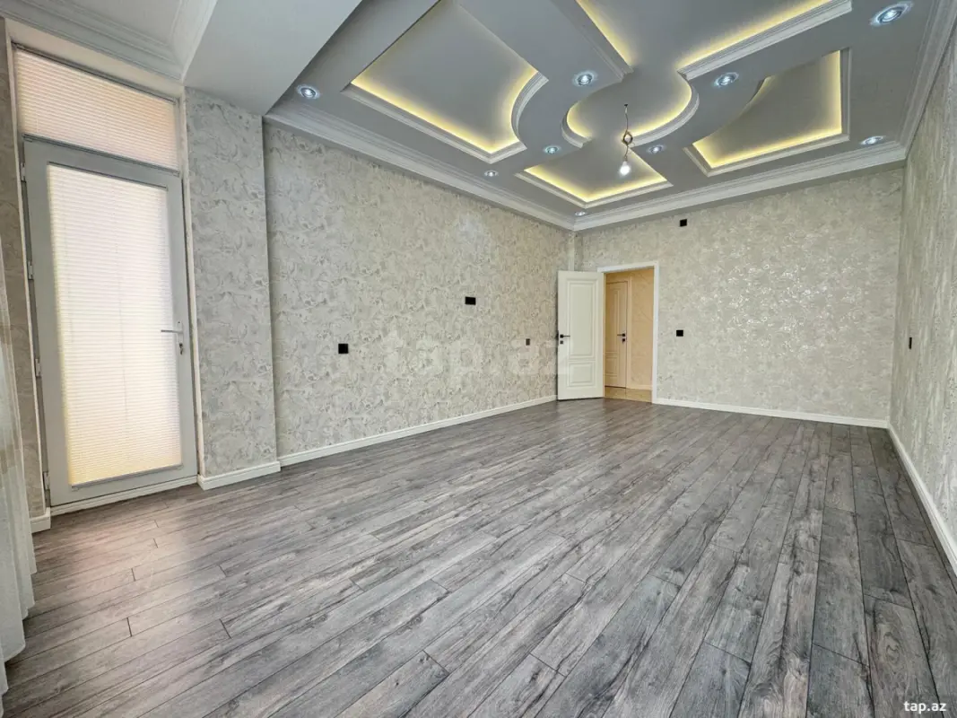 Satılır 3 otaqlı yeni tikili 95 m²