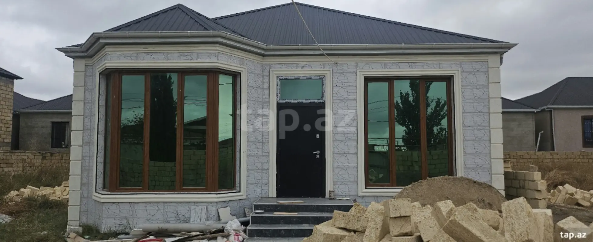 Kirayə verilir 4 otaqlı həyət evi 105 m²