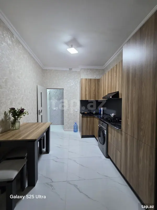 Kirayə verilir 2 otaqlı yeni tikili 51 m²