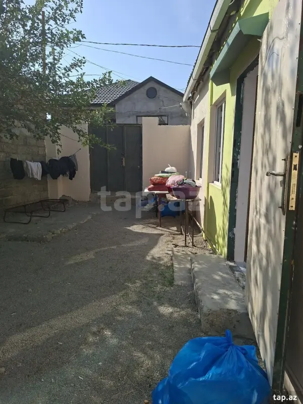 Satılır 3 otaqlı həyət evi 60 m²