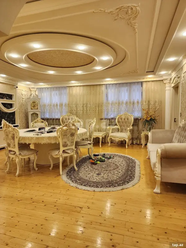 Satılır 4 otaqlı mənzil 80 m²