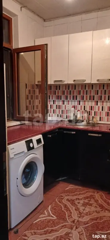 Kirayə verilir 2 otaqlı mənzil 40 m²