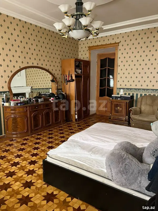 Satılır 3 otaqlı mənzil 100 m²