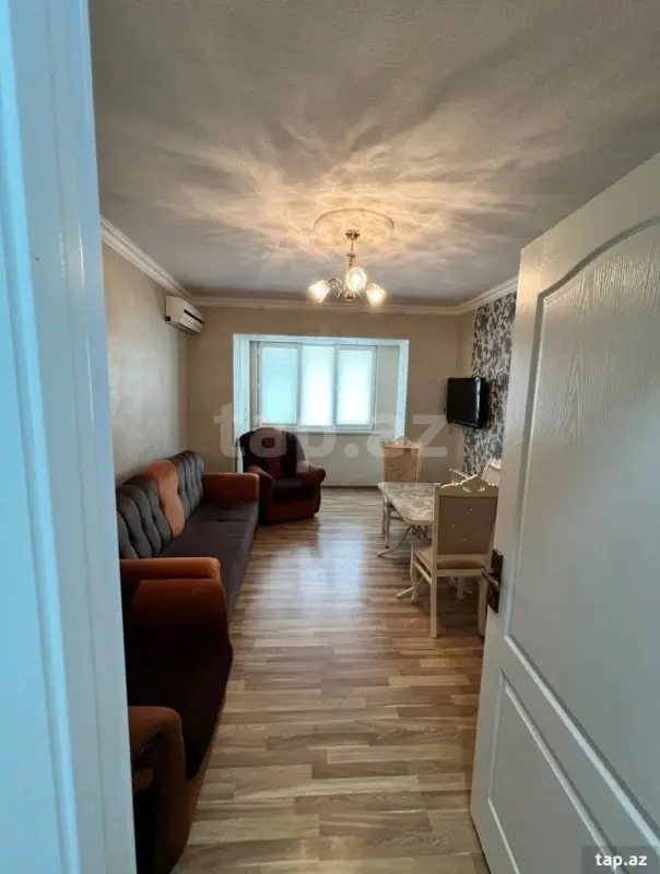 Kirayə verilir 2 otaqlı mənzil 100 m²