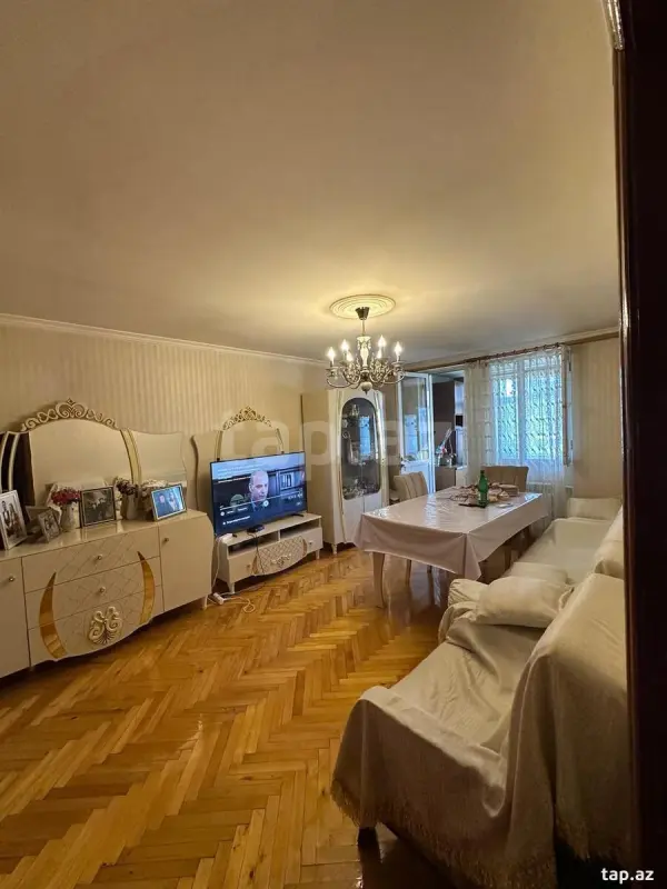 Satılır 3 otaqlı mənzil 62 m²