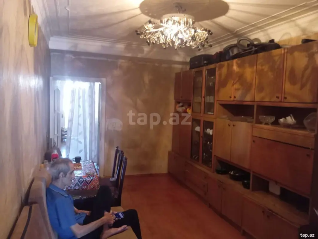 Satılır 2 otaqlı mənzil 70 m²