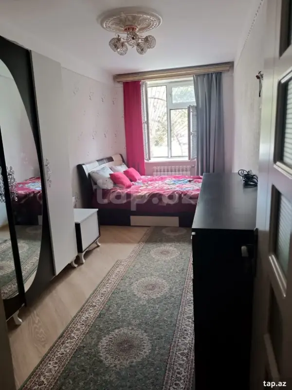 Satılır 2 otaqlı mənzil 52 m²