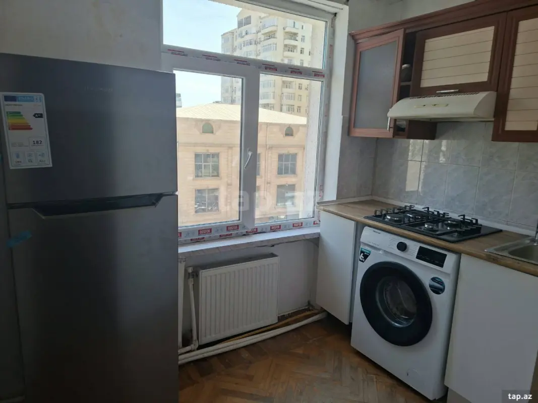 Satılır 2 otaqlı mənzil 55 m²